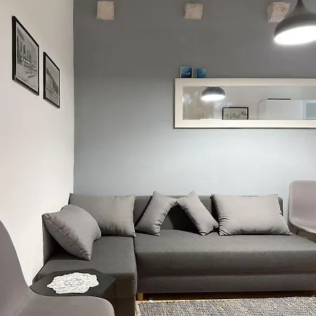 Ankica - Old Town Centre Apartment *